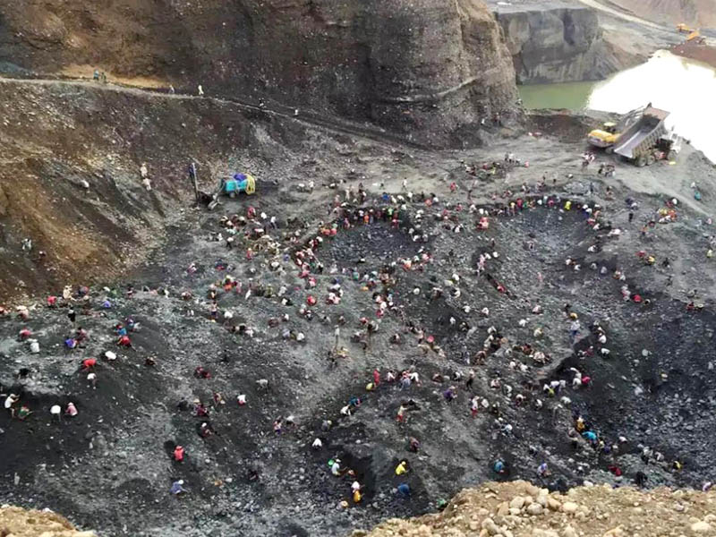 東莞市鳳崗鎮翡翠功山湖開發有限公司