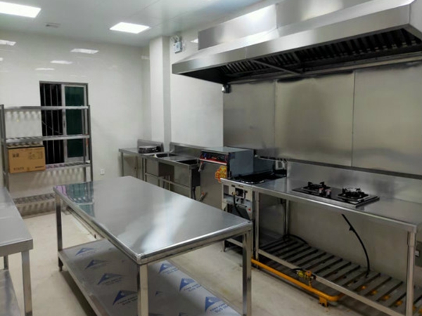 不銹鋼廚具使用過程常見的問題